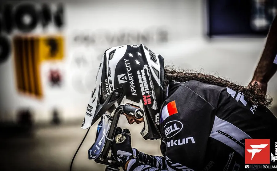 IPERIA présent aux côtés de Mariane Beltrando pour l'encourager lors du Caen BMX Indoor les 29 février et 1er mars prochains