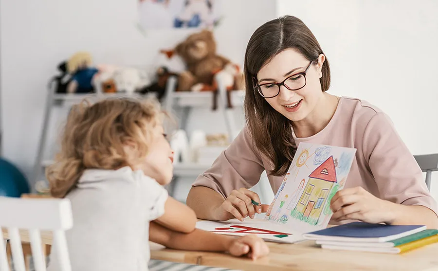 Autisme : vers la formation des assistants maternels et gardes d’enfants en Europe ? Zoom sur le projet ChildIN